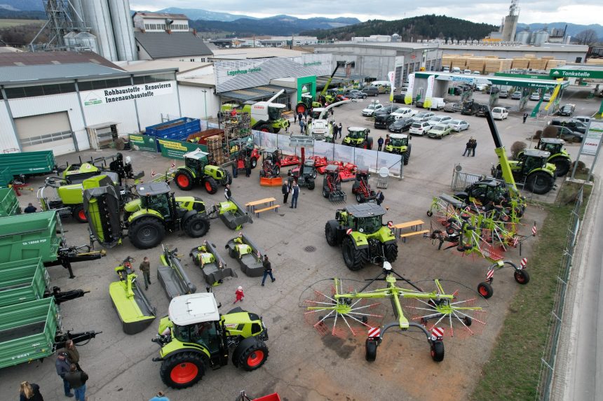 Erfolgreiche CLAAS-Ausstellung beim Lagerhaus Treibach